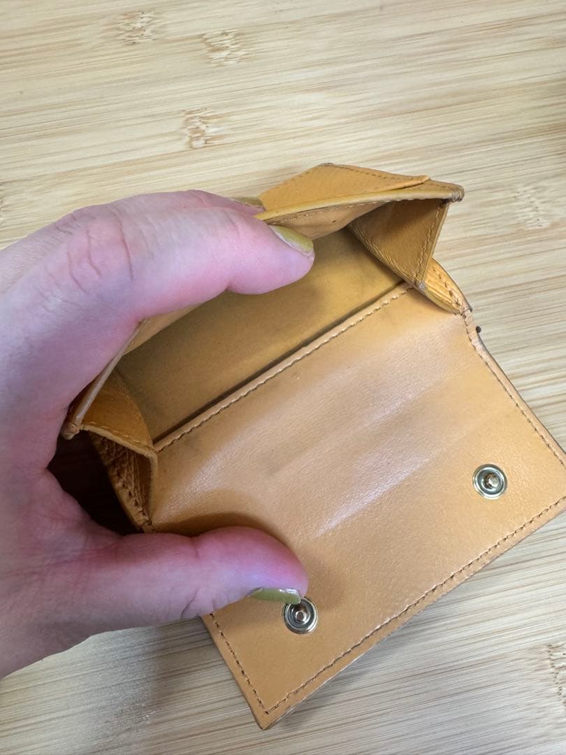 セリーヌ 3つ折り財布 黄色 イエロー