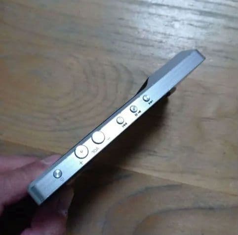 J*]様 SONYウォークマンNW-ZX1 128GB　動作良好