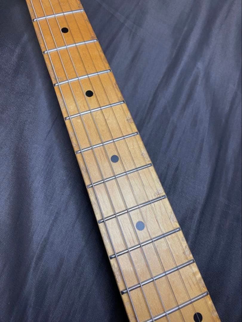 ストラトキャスタータイプ レリック加工