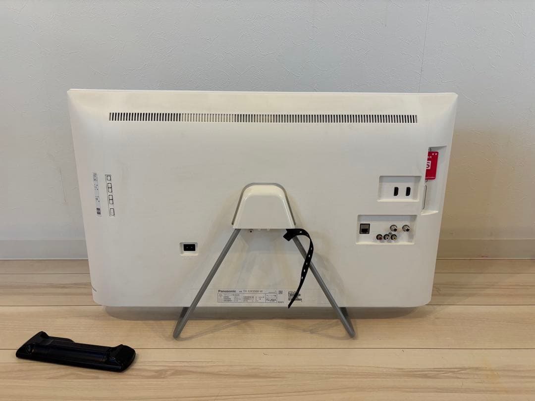 ガード付き　Panasonic TV ビエラ32型　TH32ES500-w