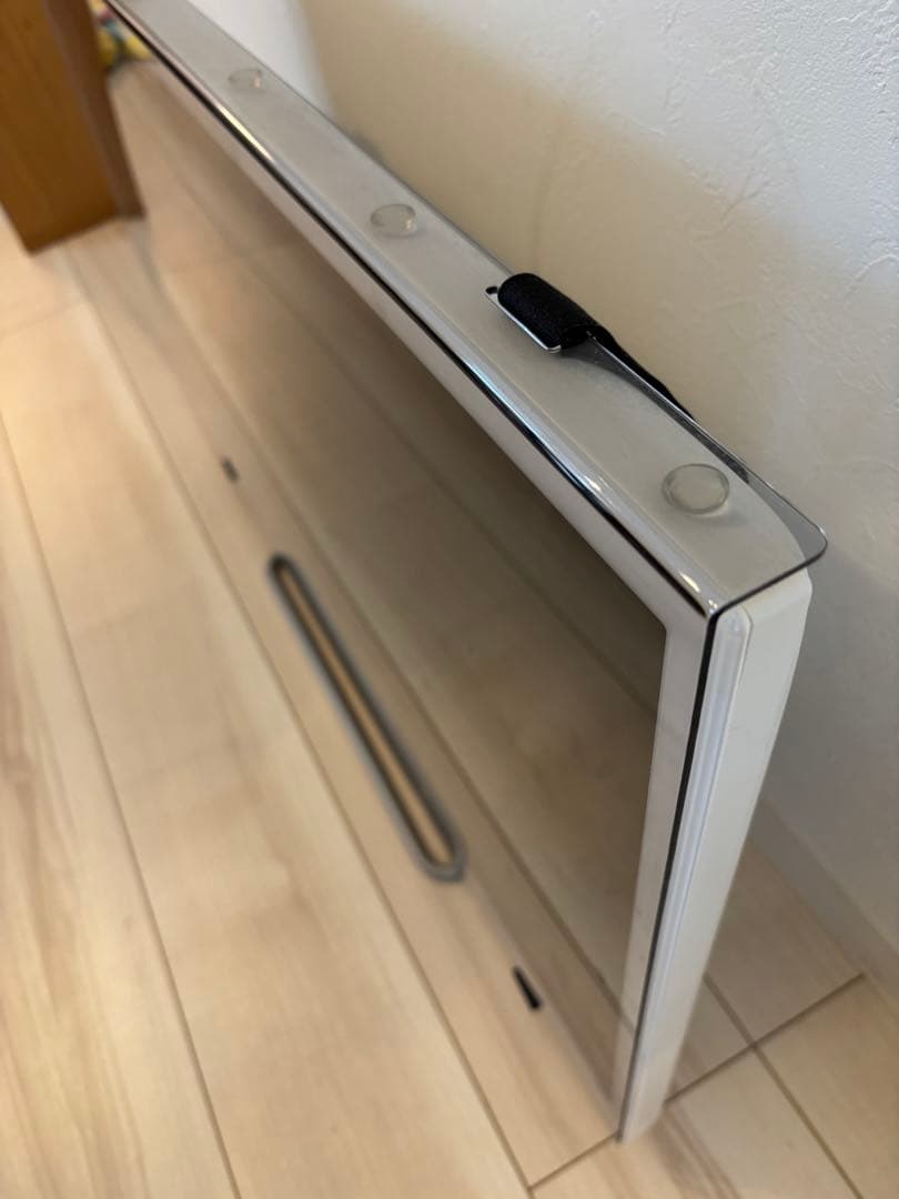 ガード付き　Panasonic TV ビエラ32型　TH32ES500-w