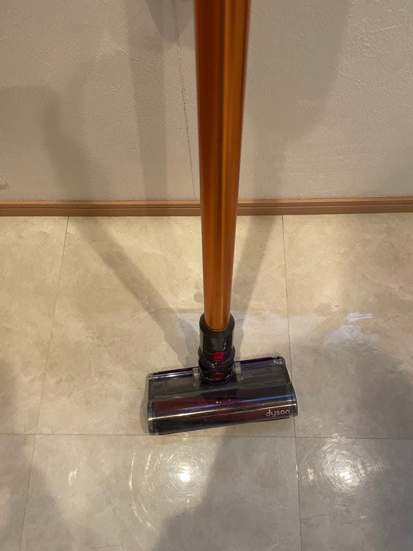 掃除機・クリーナー Dyson V10 (SV12) Fluffy