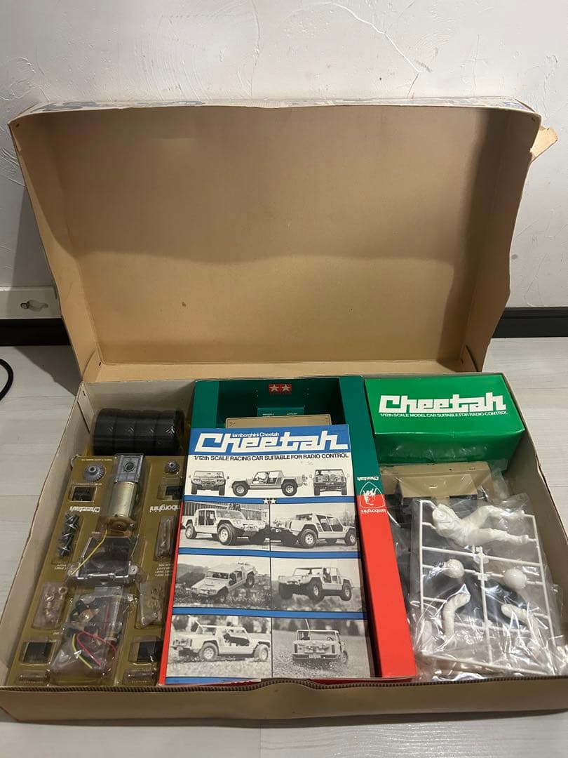 タミヤ 1/12 ラジオコントロールカー ランボルギーニチーター