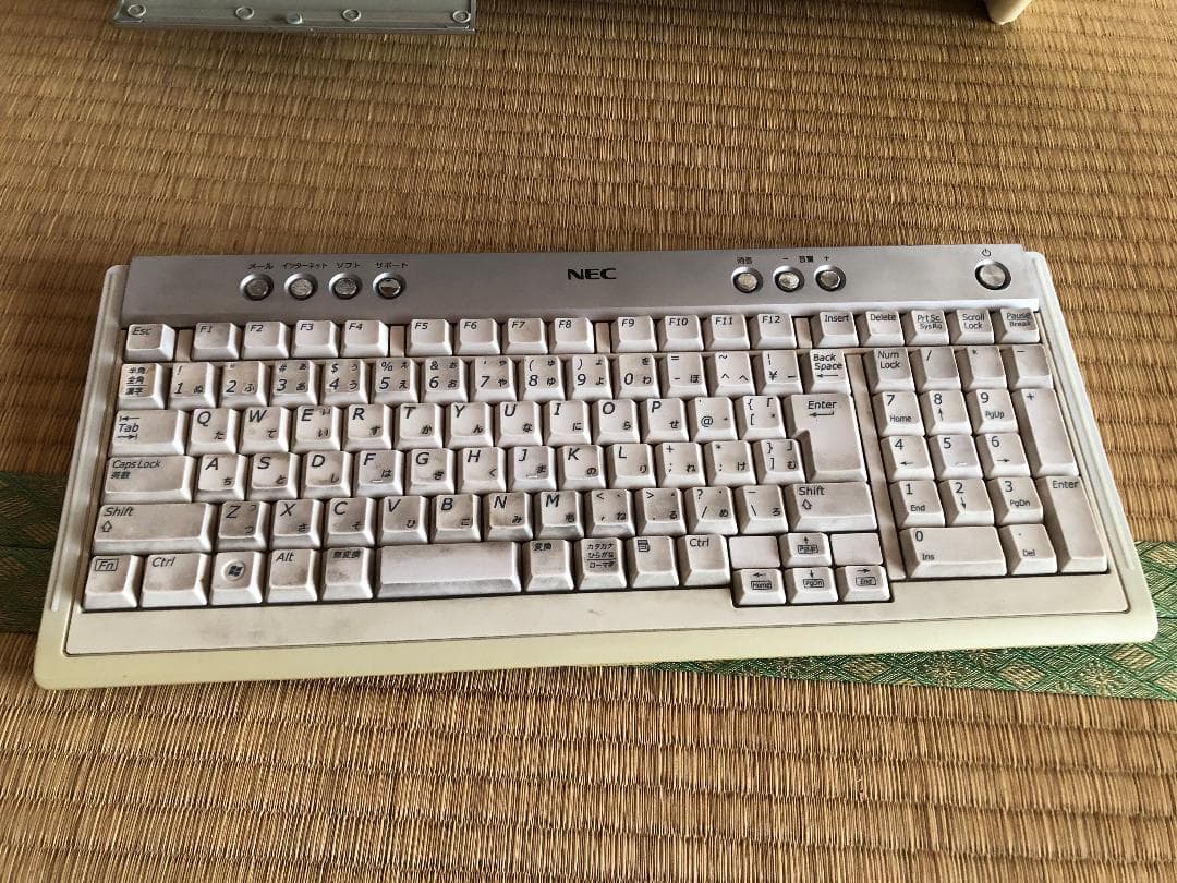 NEC PC-VS770HG デスクトップPC