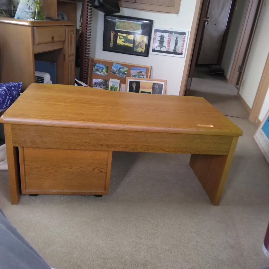 新春大セール！美品！木製デスクPC置き台付きワゴン引き出し2つ付き ブラウン