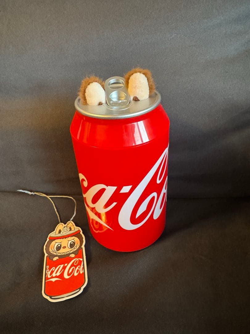 コカコーラ　ラブブ　シークレット