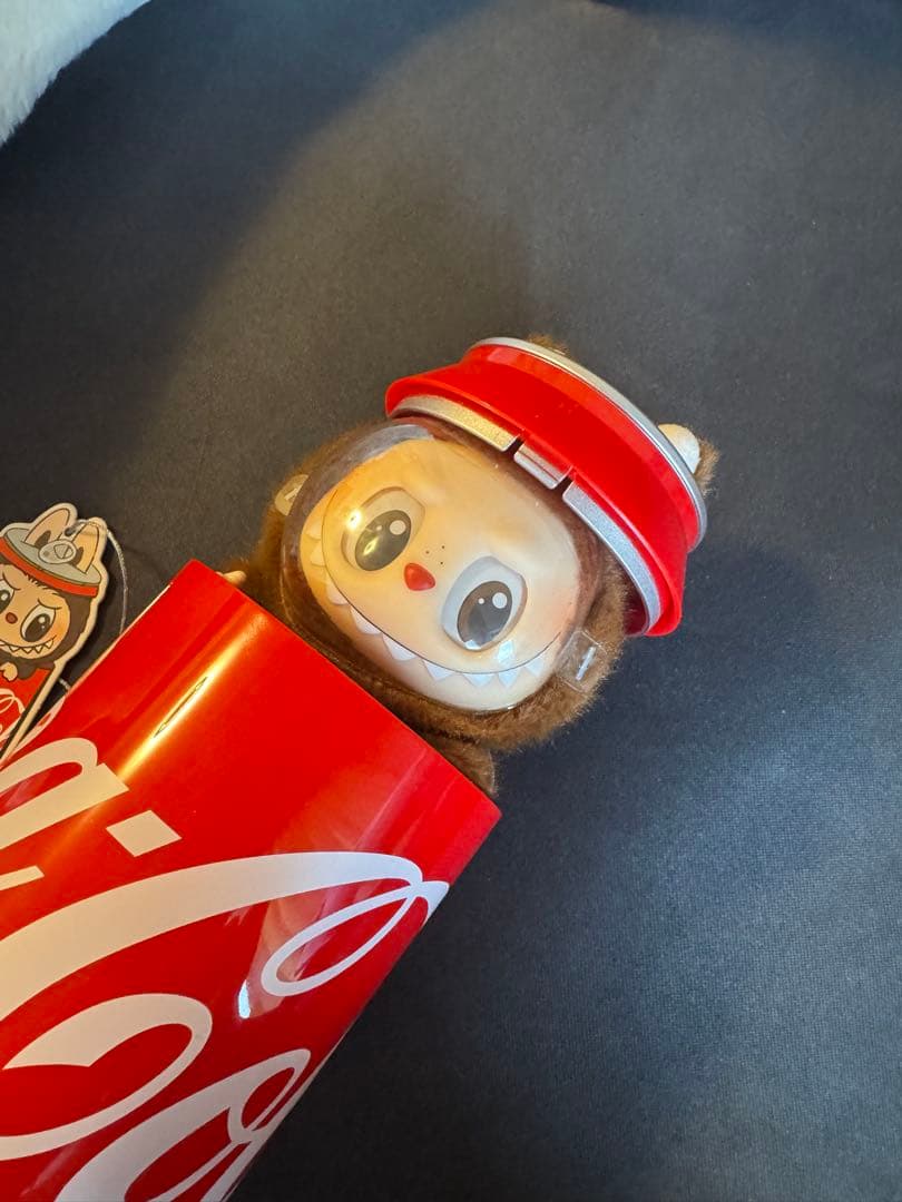 コカコーラ　ラブブ　シークレット