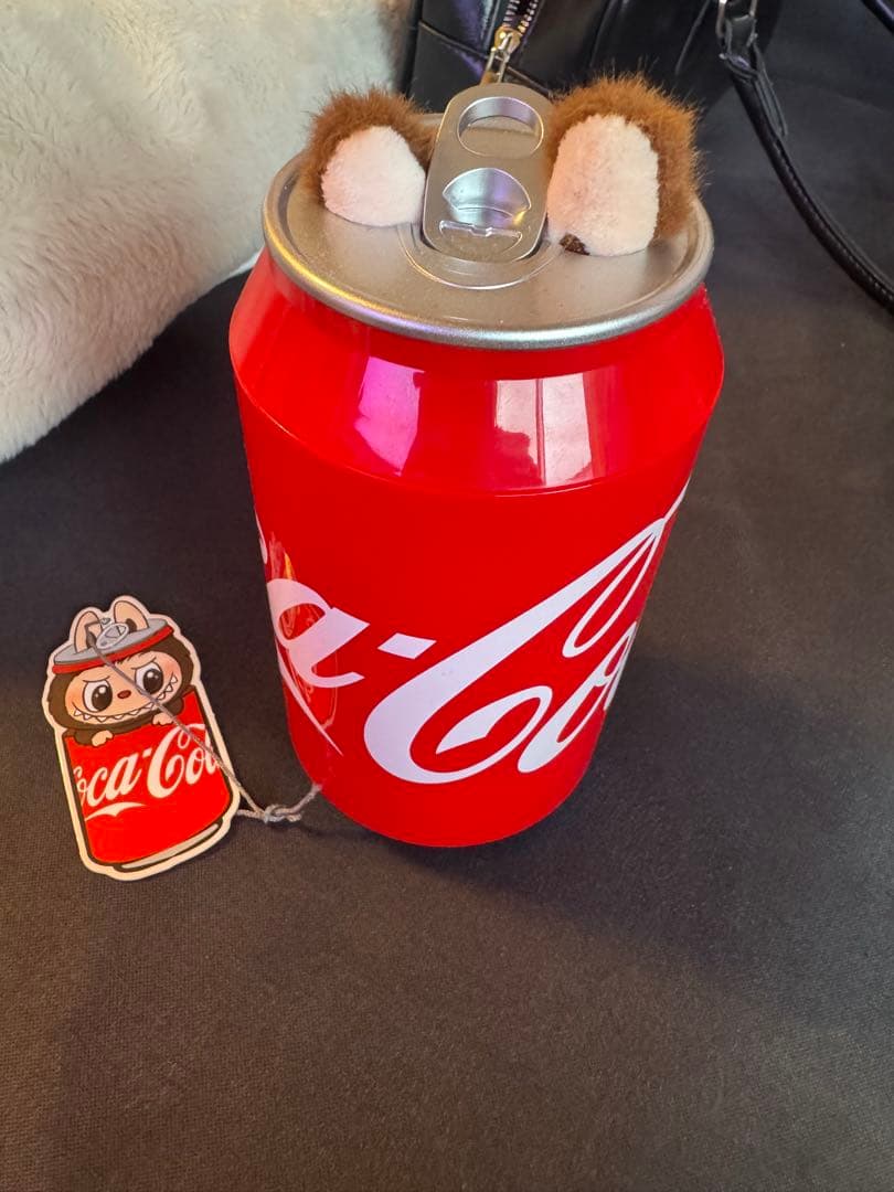 コカコーラ　ラブブ　シークレット