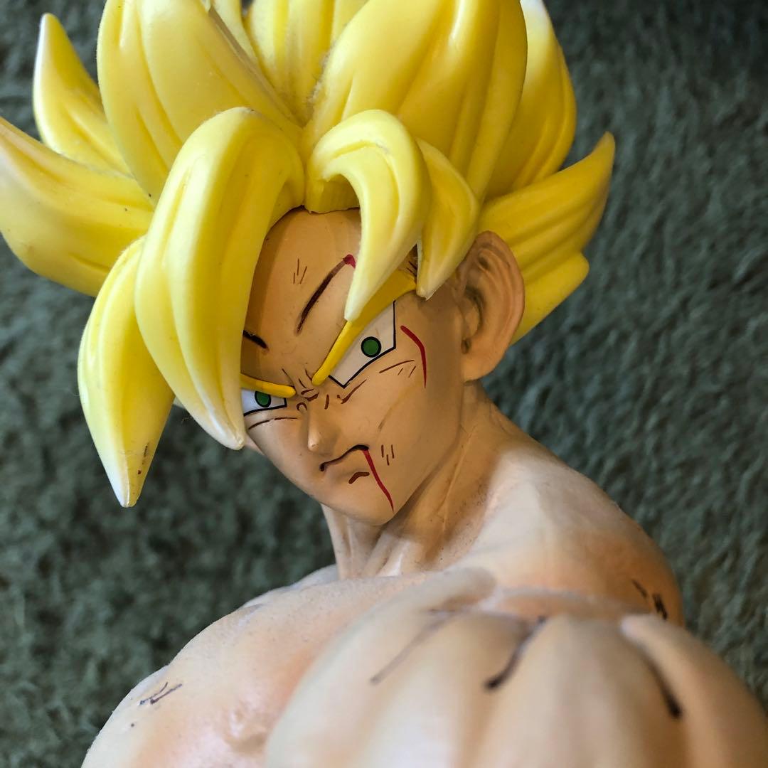 値下げ！超サイヤ人孫悟空 フィギュア 箱無し 自立不可