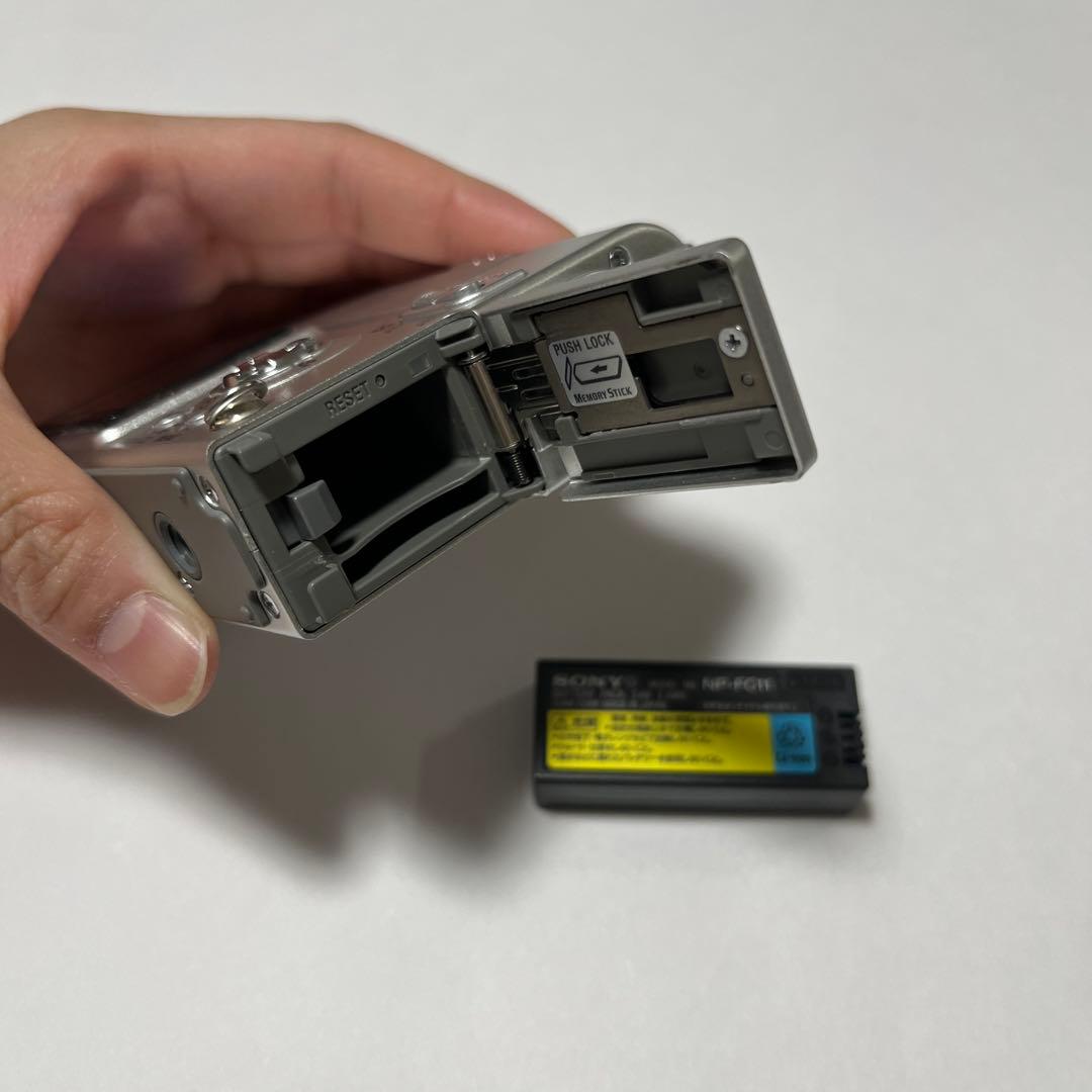 【ジャンク】ソニー デジタルカメラ DFC-F77