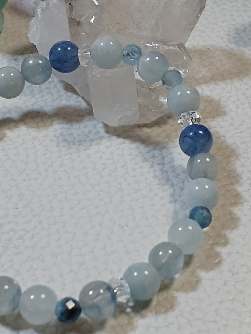 パワーストーン　天然石　お守り　ブレスレット　カイヤナイトシリカ