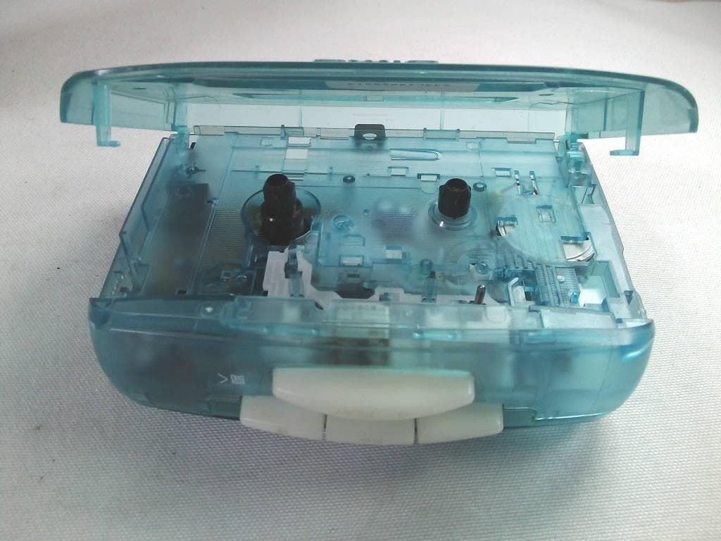 動作美品★AIWA カセットプレーヤー HS-PS001