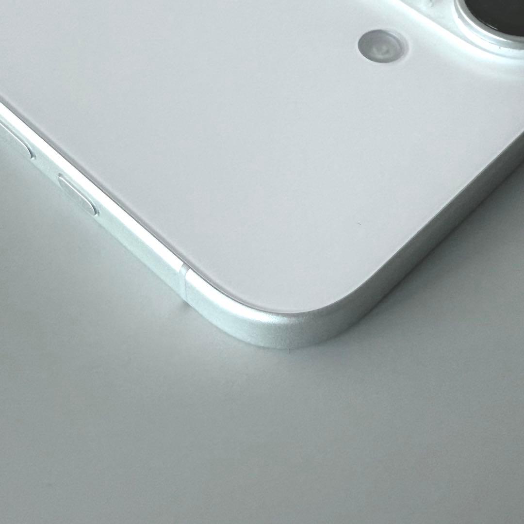 SIMフリー iPhone 16 256GB