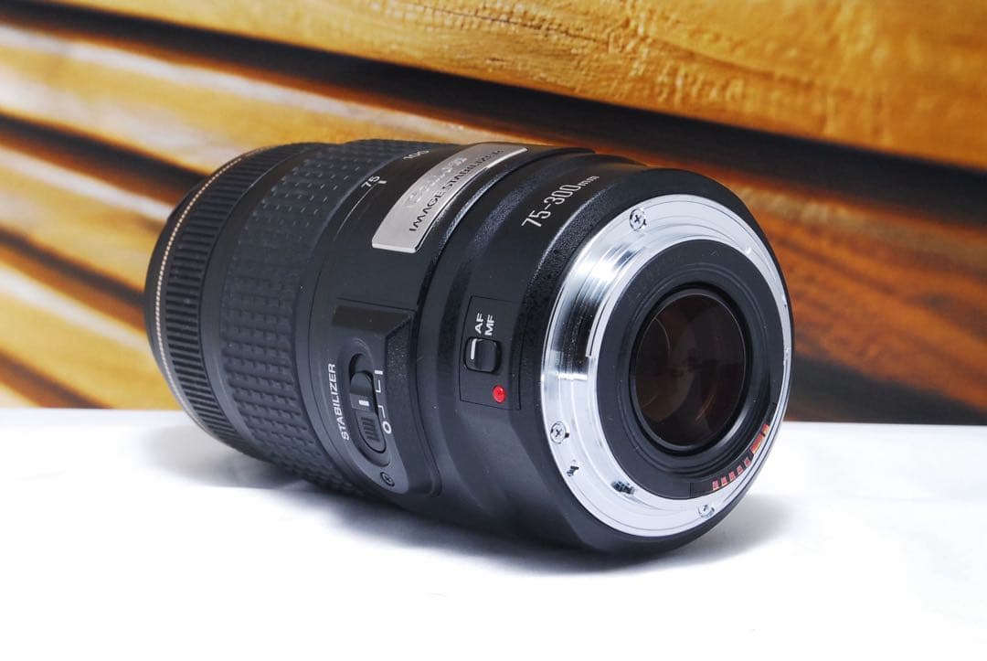 美品 Canon EF 75-300mm IS USM☆超望遠レンズ☆人気望遠！