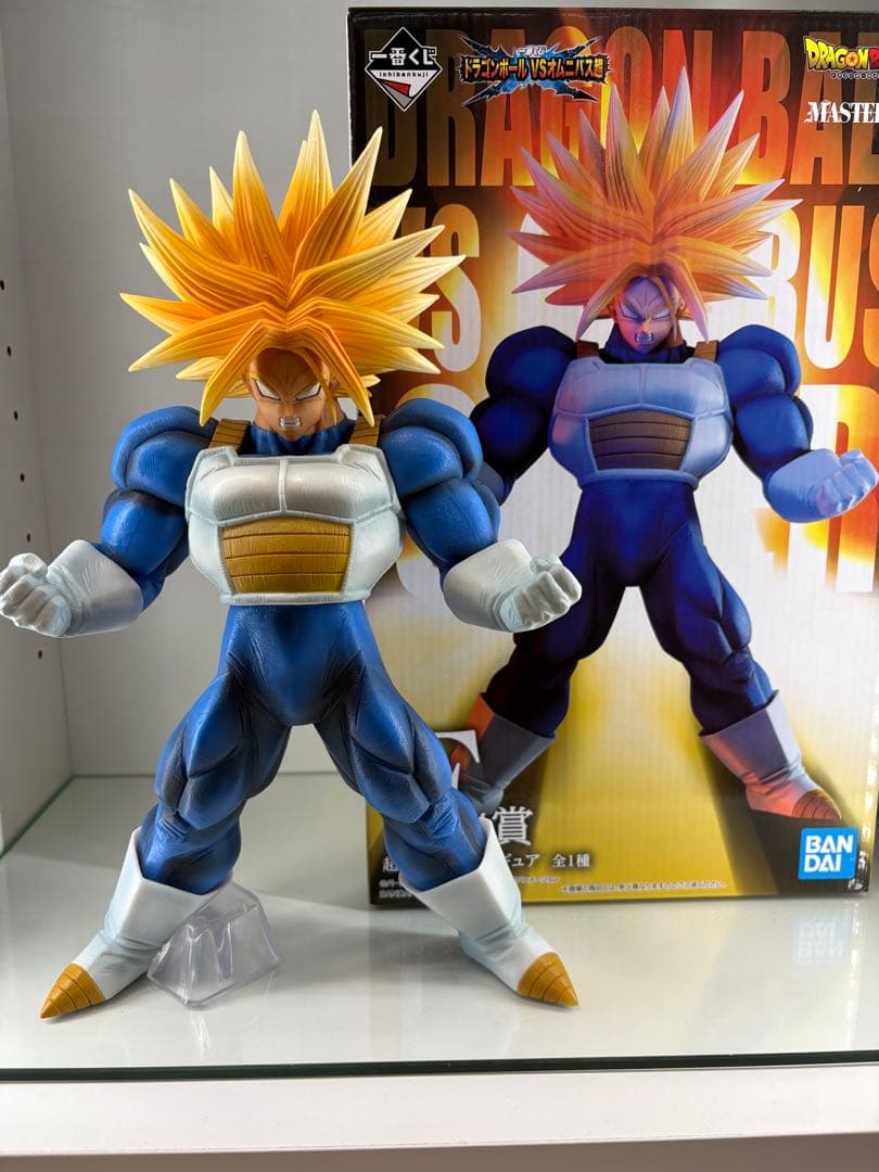 ドラゴンボール　一番くじ　フィギュア　超トランクス　ベジータ