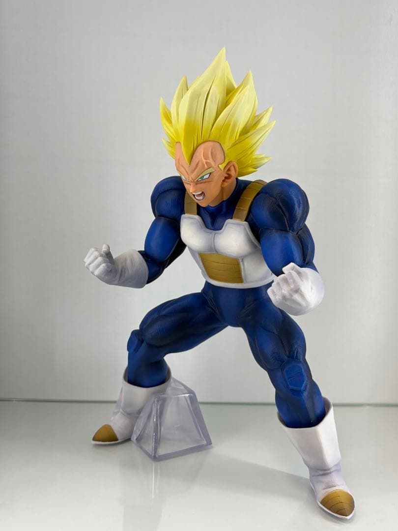 ドラゴンボール　一番くじ　フィギュア　超トランクス　ベジータ