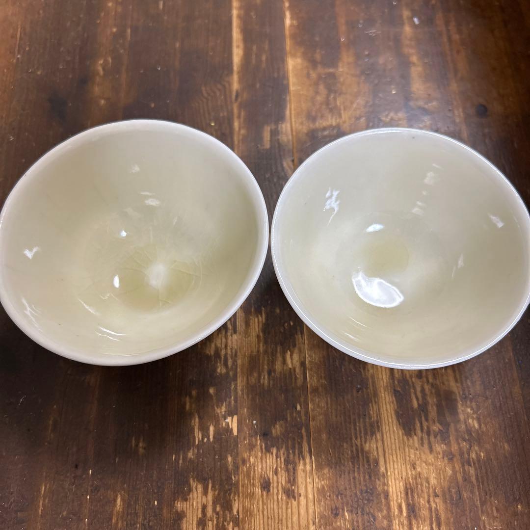 作家　陶芸作家　いっちん　ボツボツが可愛い白い飯碗　2つ