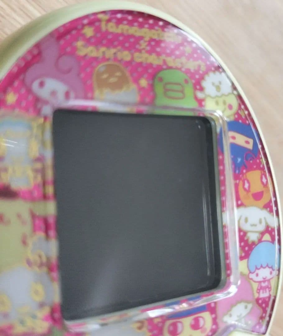 たまごっち　みくす　 サンリオ　黄色