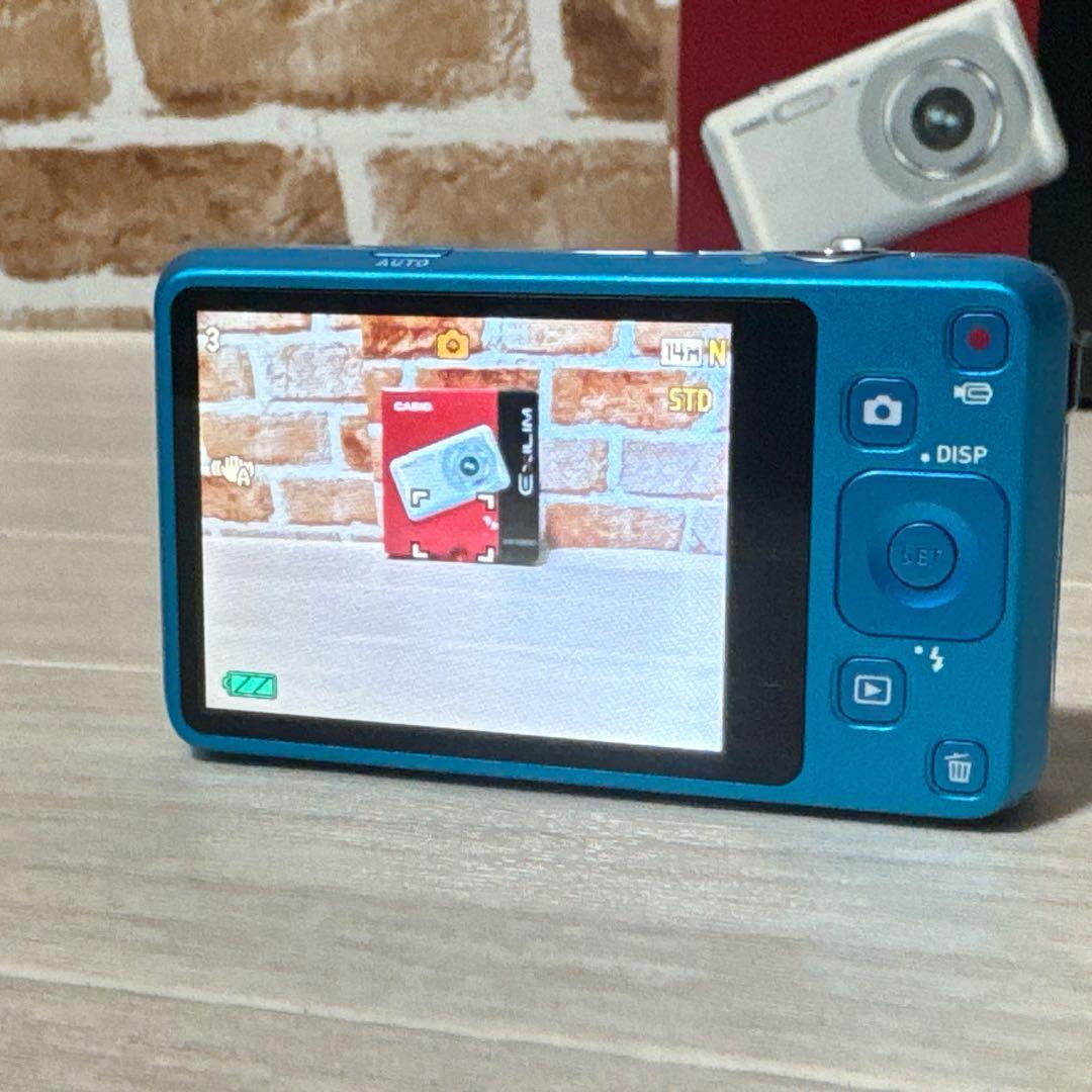 CASIO EX-Z800 EXILIM デジカメ 1410万画素　コンパクト