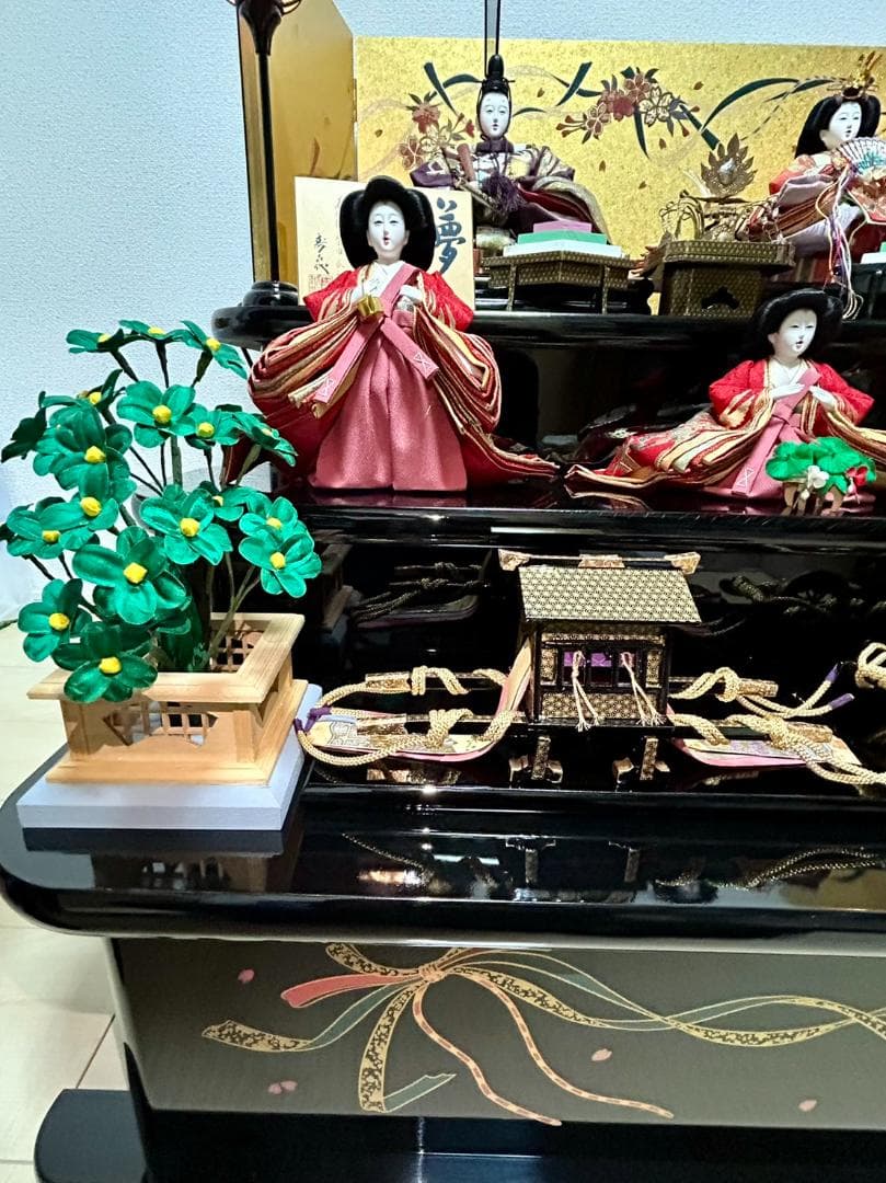 【桂由美】デザイン◆雛壇のみ◆雛人形◆雛飾り◆雛祭り◆お雛様◆ひな人形◆三段飾