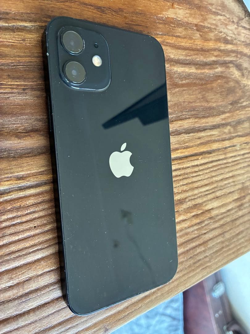 Apple iPhone 12 ブラック　64gb