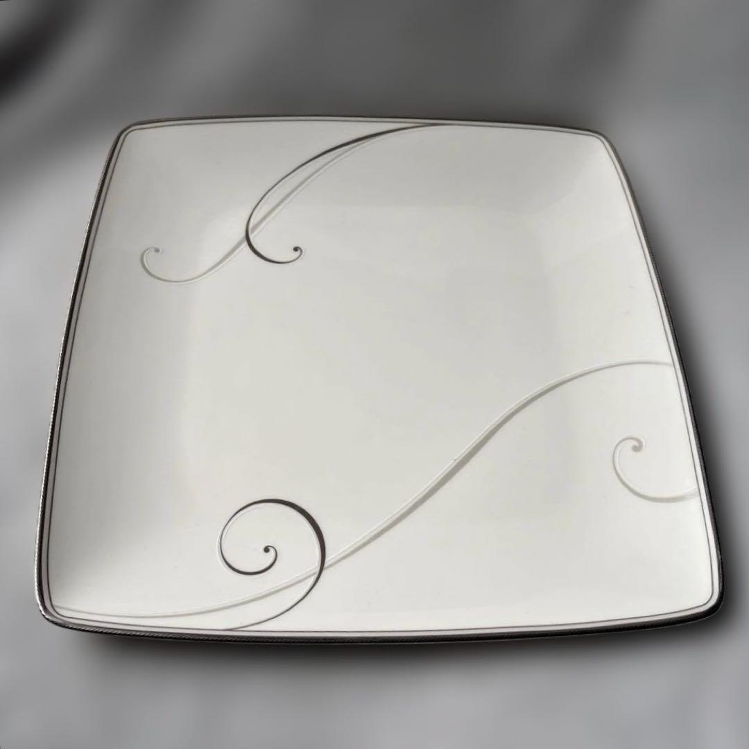 Noritake プラチナウェイブ スクエアプレート　平皿3枚セット