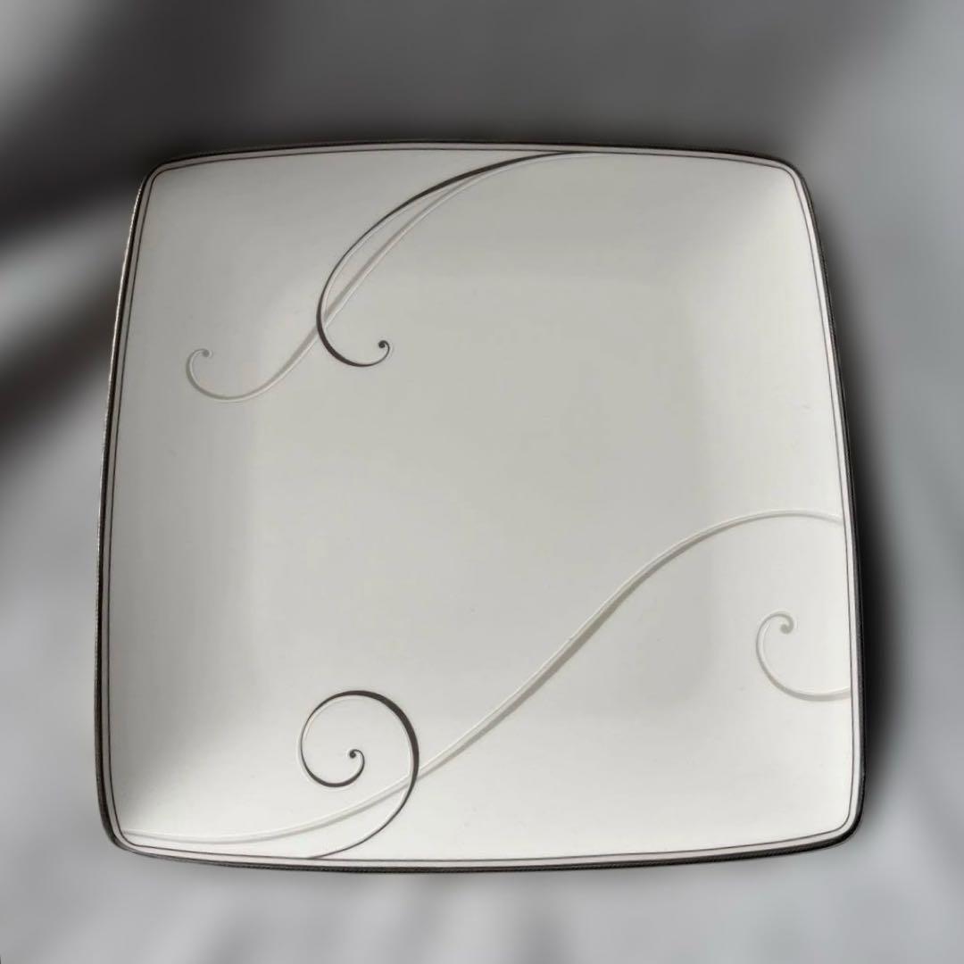 Noritake プラチナウェイブ スクエアプレート　平皿3枚セット