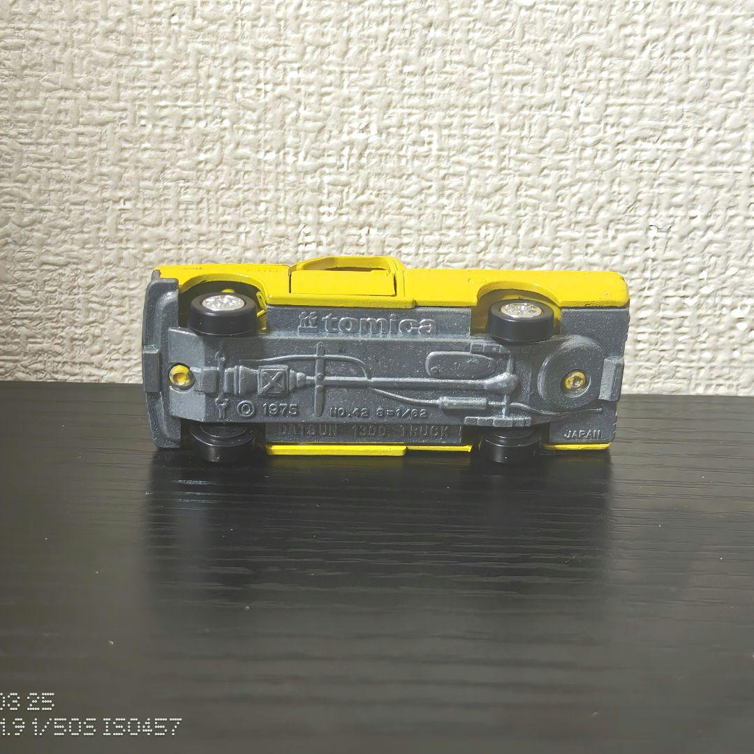 TOMICA　トミカ　ダットサン　トラック　小田急デパート特注品