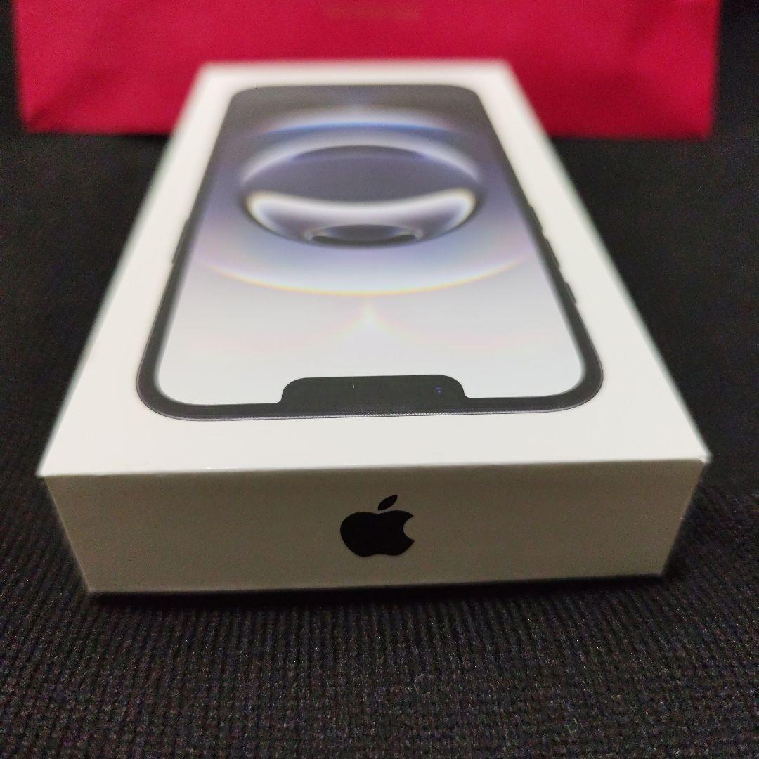 【未使用】iPhone16e 128GB ブラック 本体