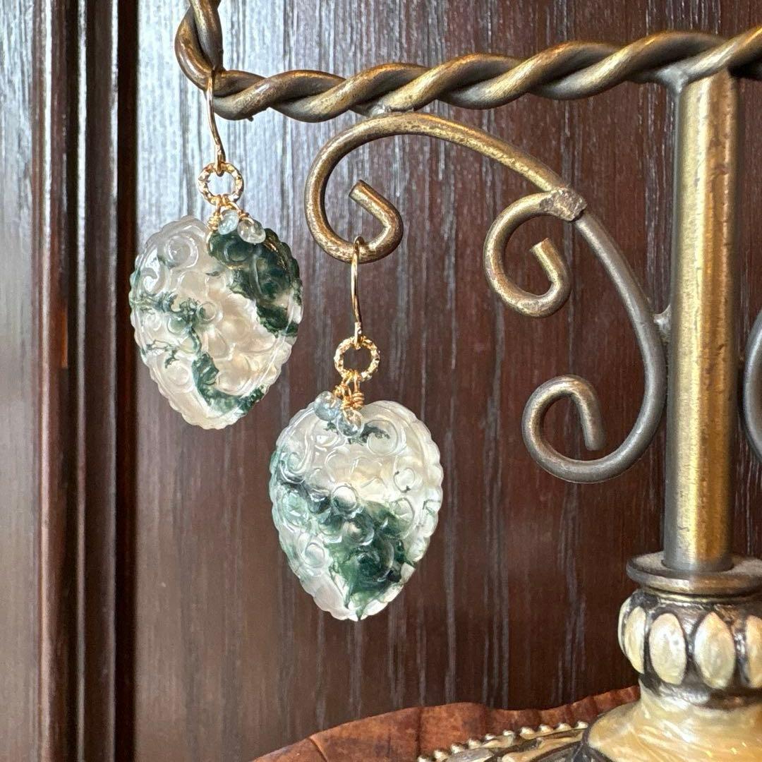 《1点限定》モスアゲート＆MOPフィカスリーフカービング＊ピアスorイヤリング