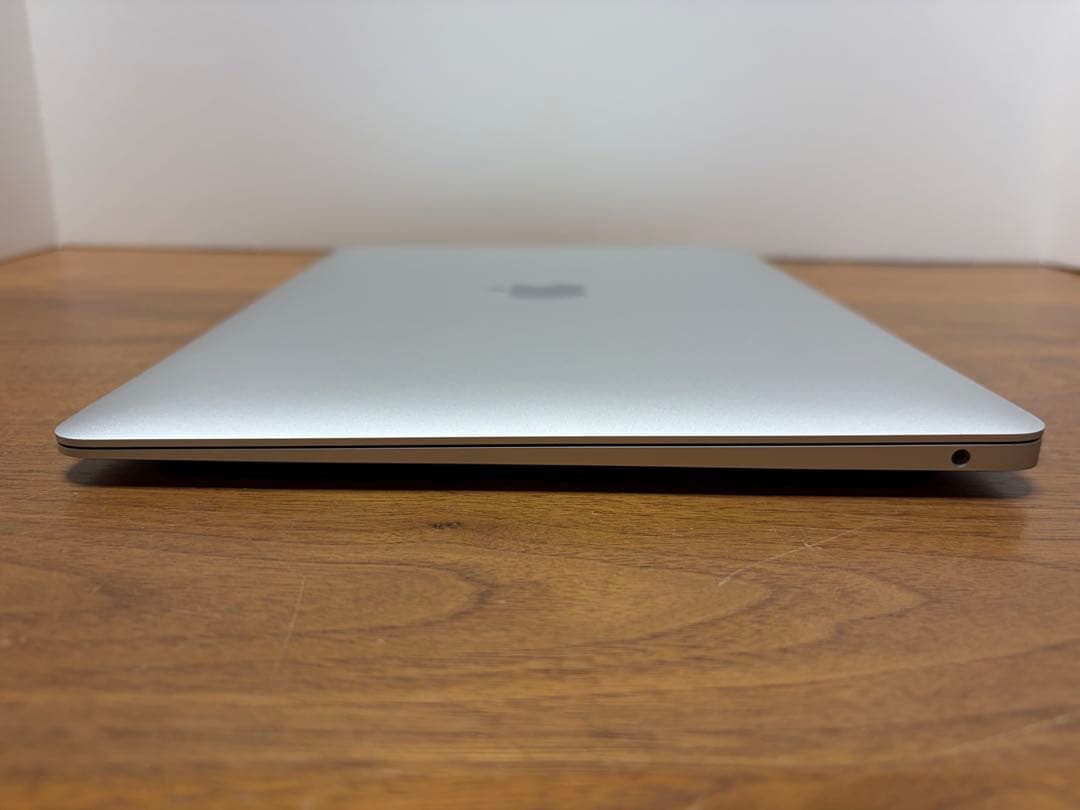 ジャンク美品❗️MacBookAir 2020 i7&16GB&SSD512GB