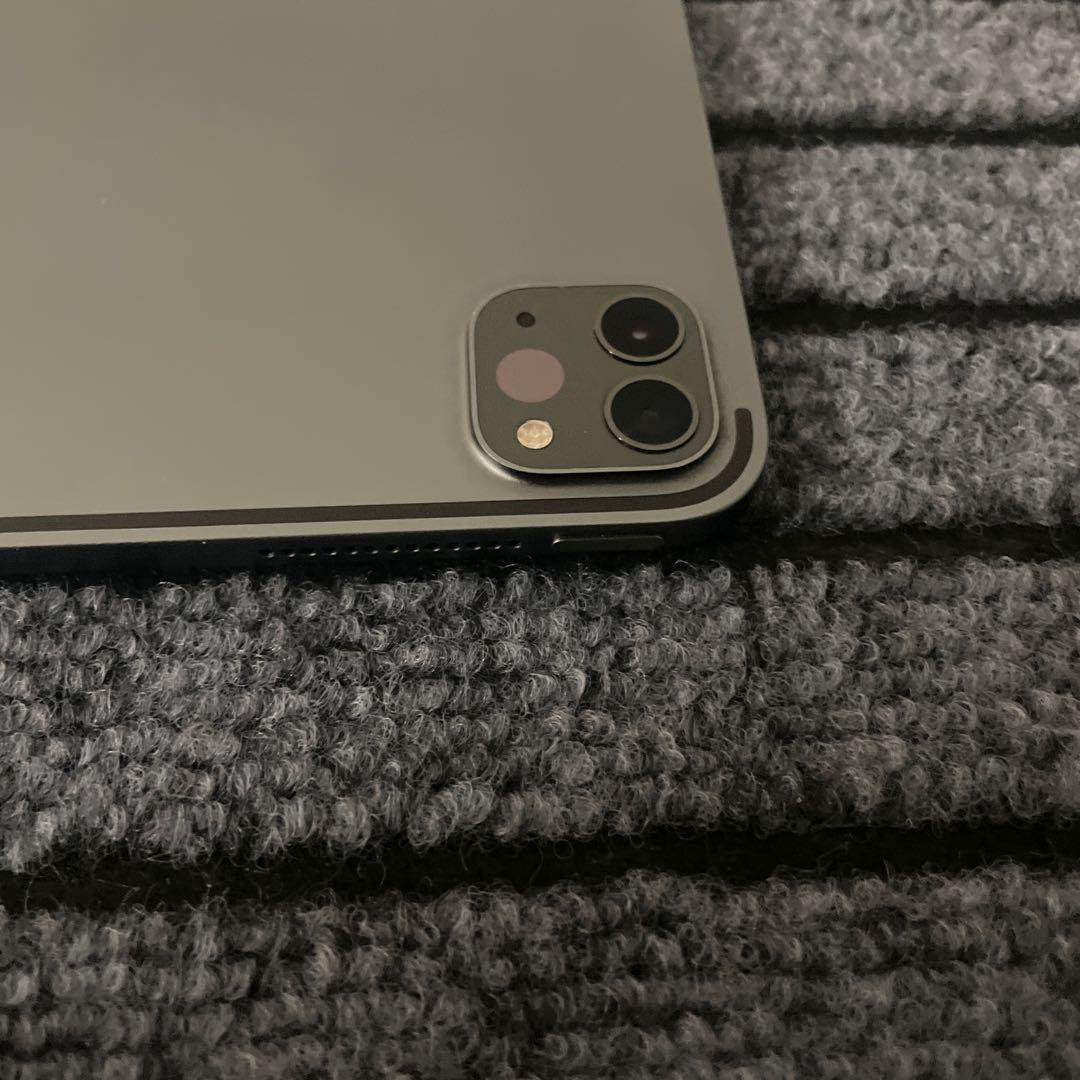 46【早い者勝ち】 iPad Pro 11 2世代 128GB スペースグレイ