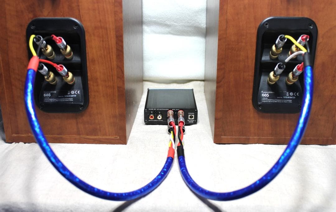 5500αゾノトーン ZONOTONE 62cm2本　2出力4入力用です。