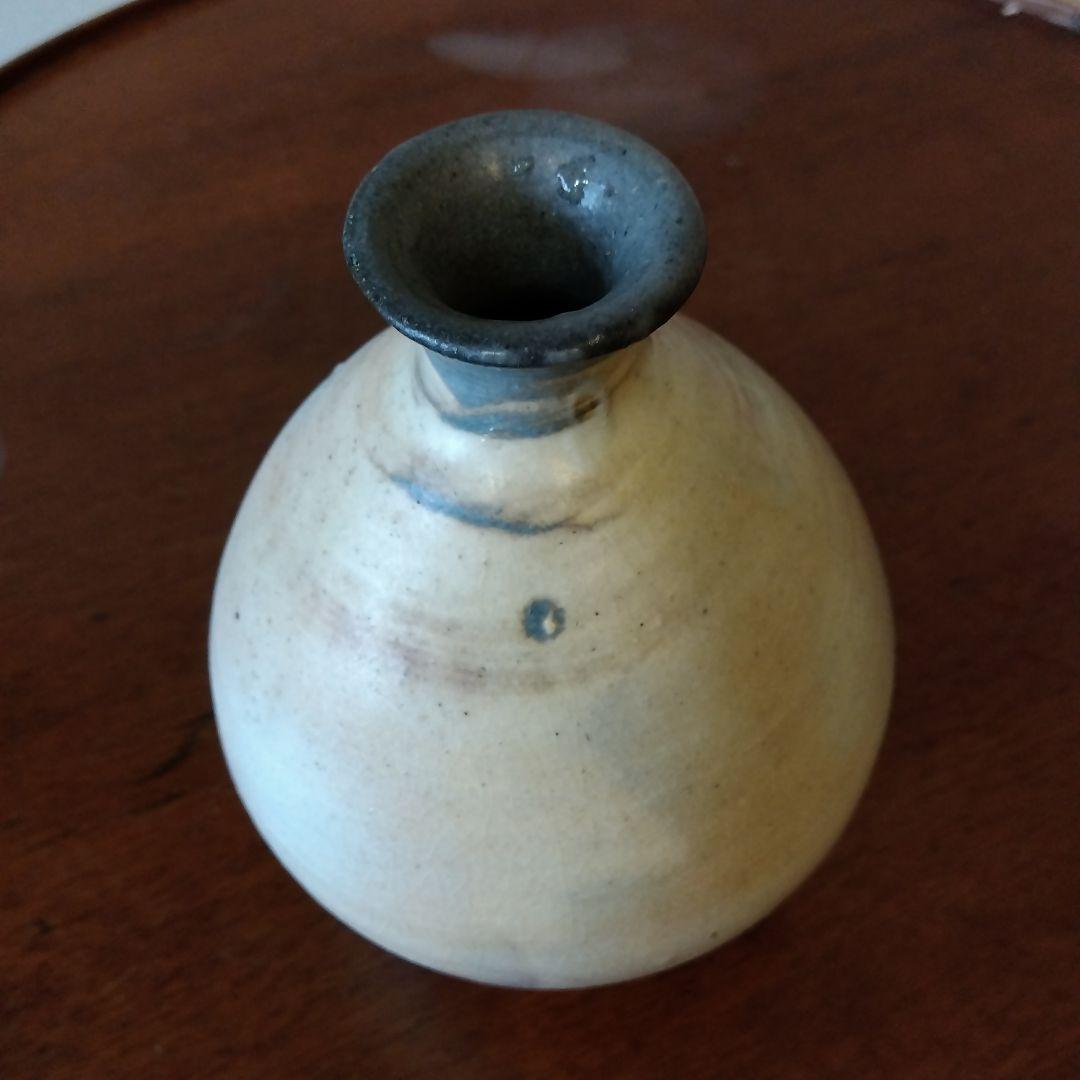 李朝風　粉引徳利