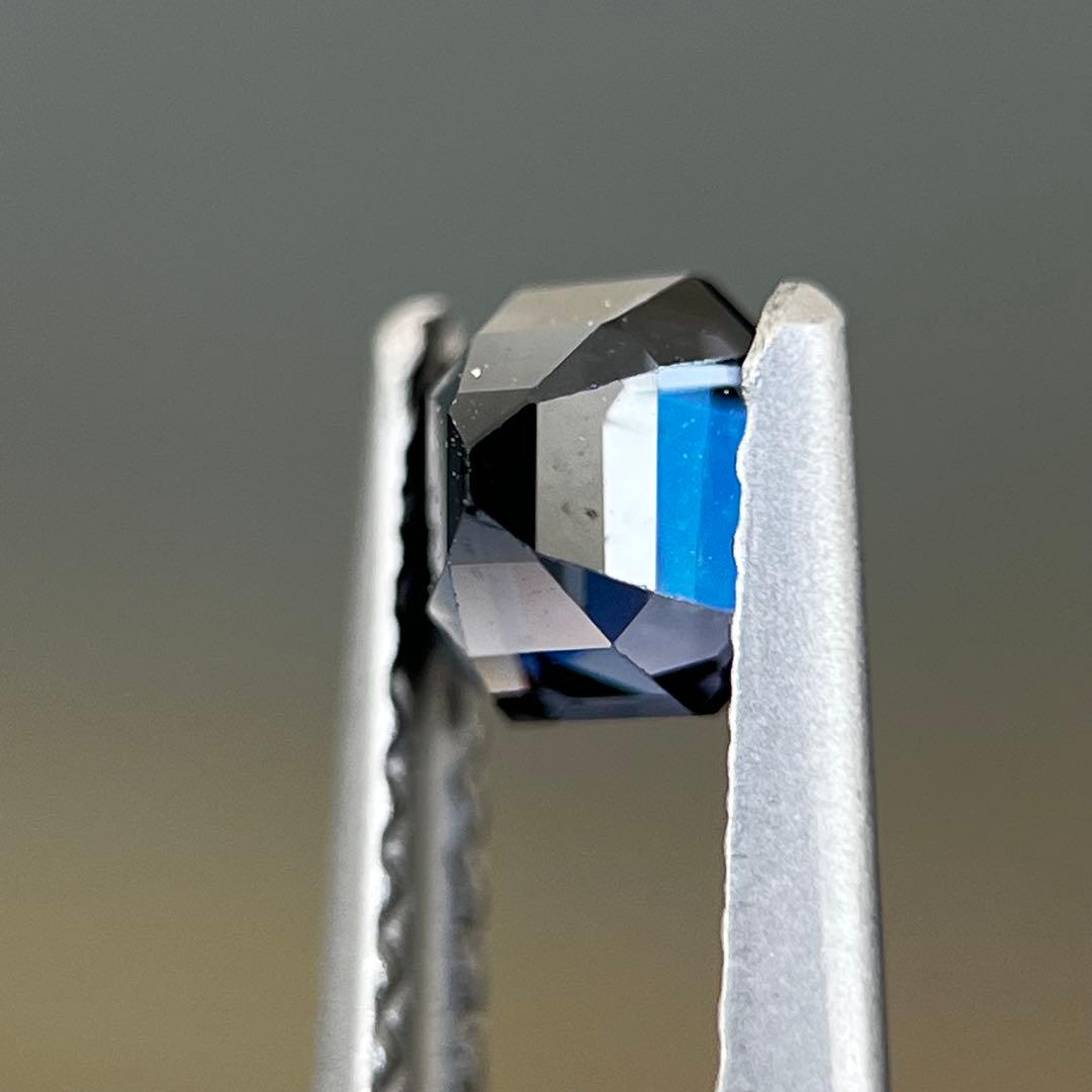 スリランカ産非加熱天然ブルースピネル