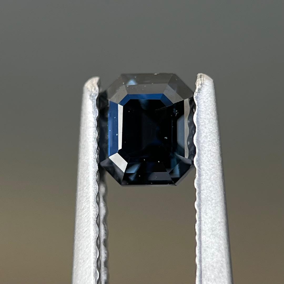 スリランカ産非加熱天然ブルースピネル