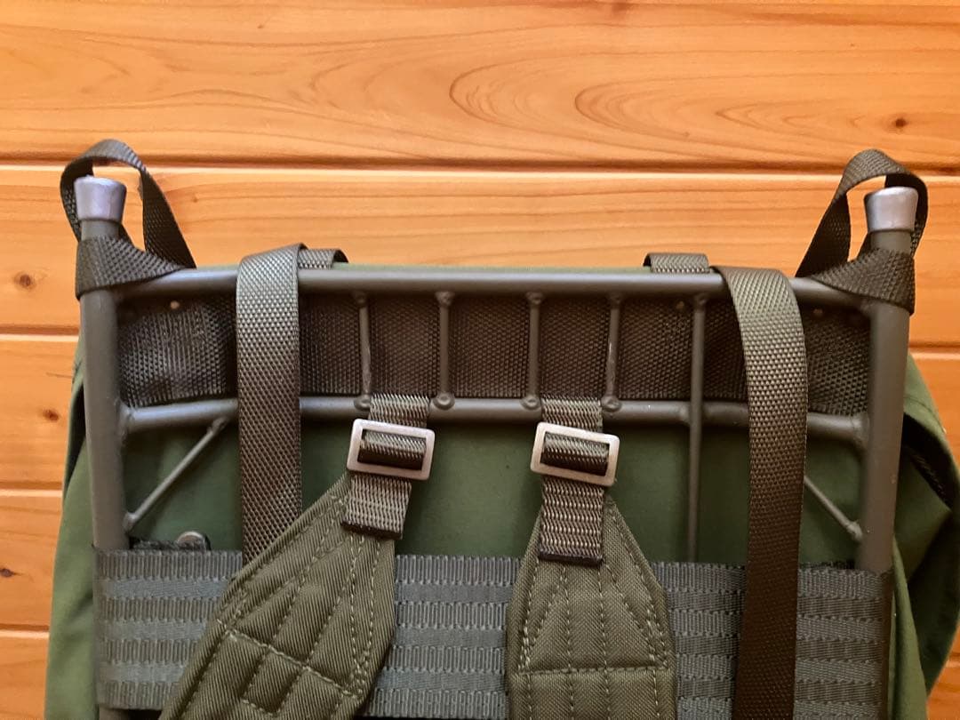 実物　スウェーデン軍　バックパック　フレーム付き