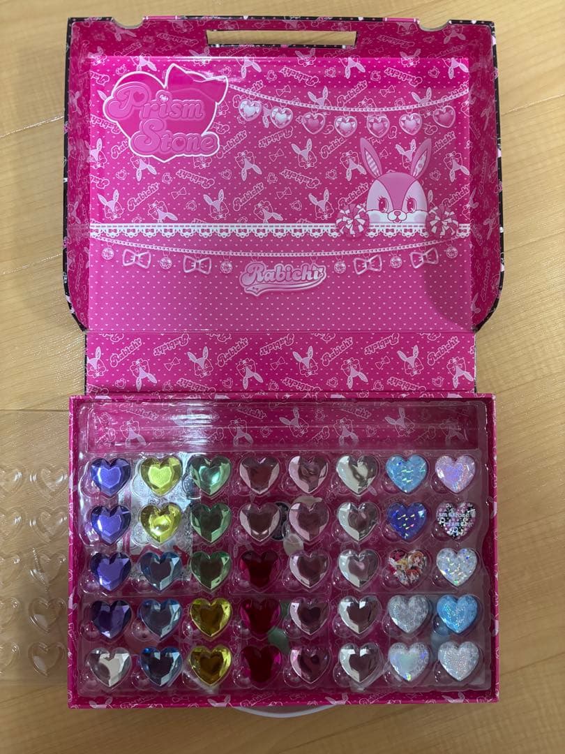 プリティーリズム プリズムストーン☆80個+羽付き4個☆レアストーンあり