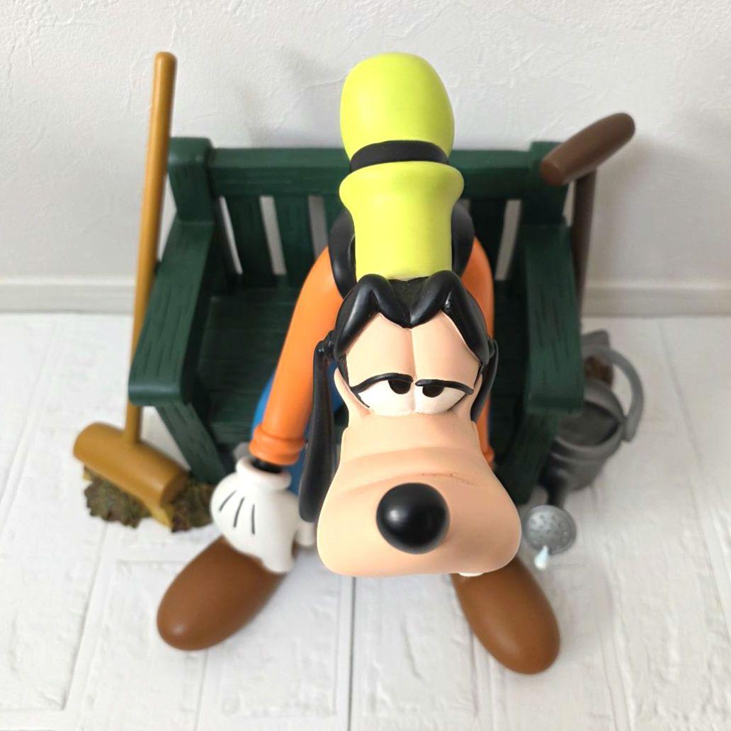 【グーフィー】グーフィー　オン　ベンチ　ビッグフィギュア　箱あり　未使用　希少