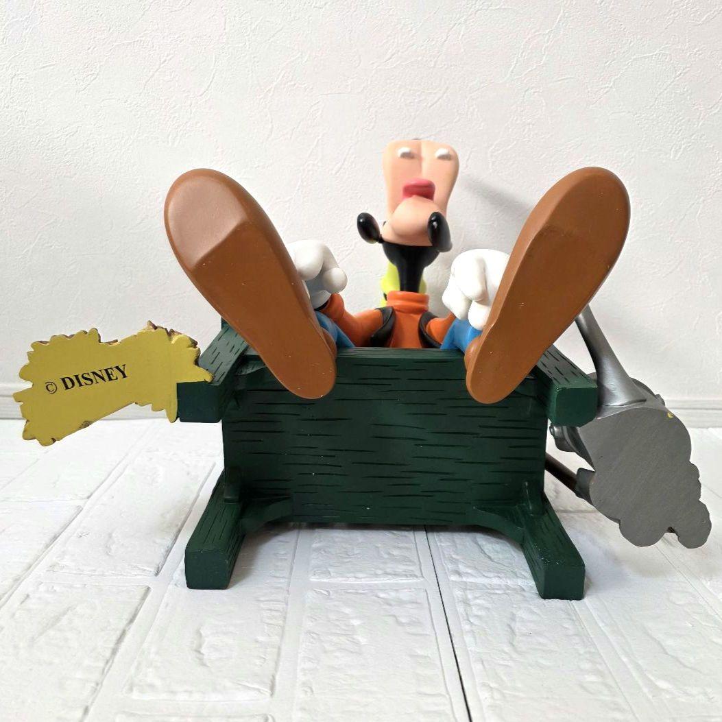 【グーフィー】グーフィー　オン　ベンチ　ビッグフィギュア　箱あり　未使用　希少