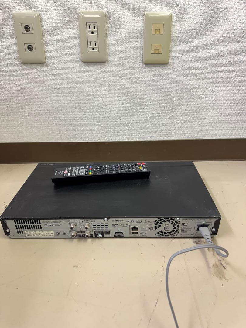 SHARP BD-UT2200 ブルーレイレコーダー