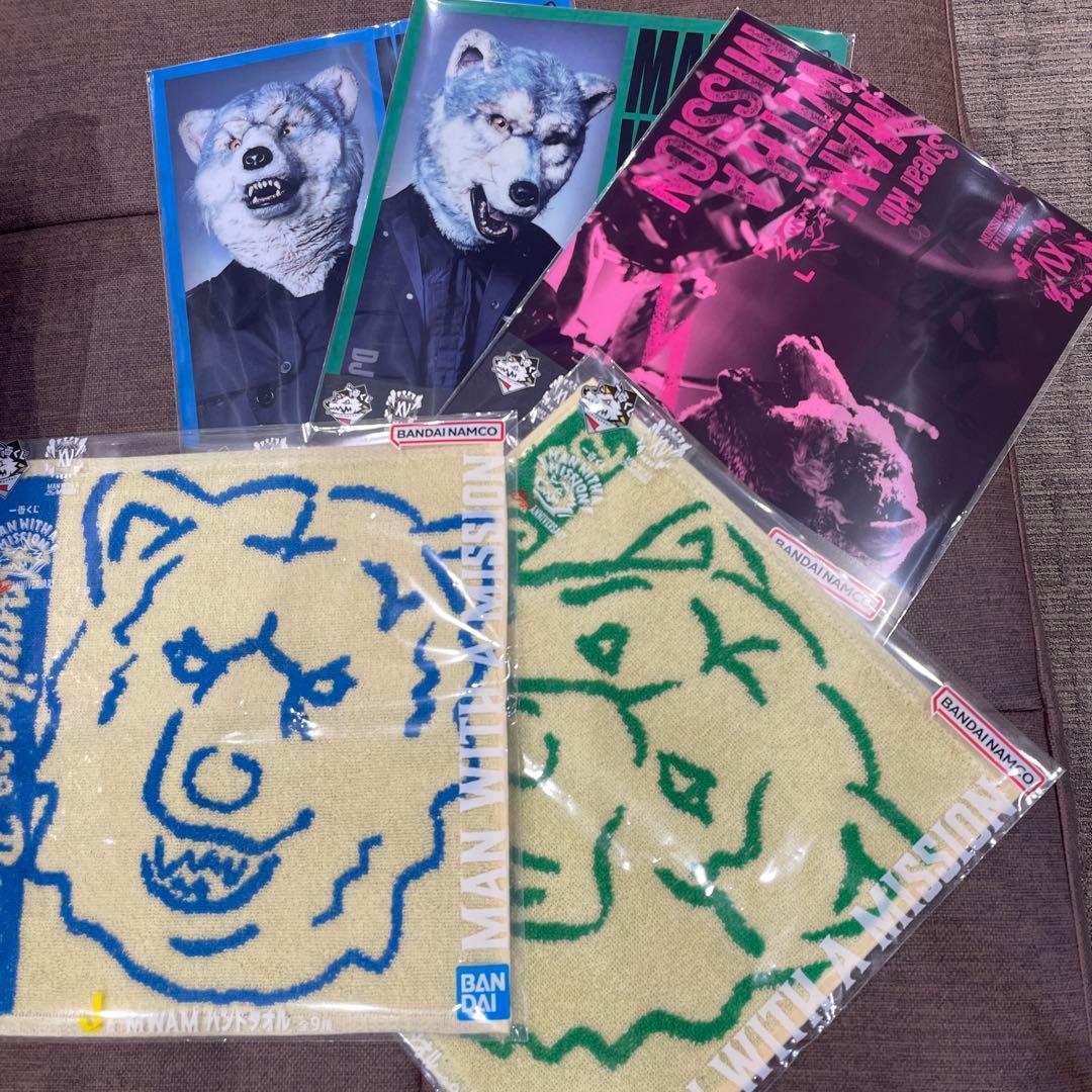 マンウィズ・ア・ミッション　クッションとタオルの6点セット