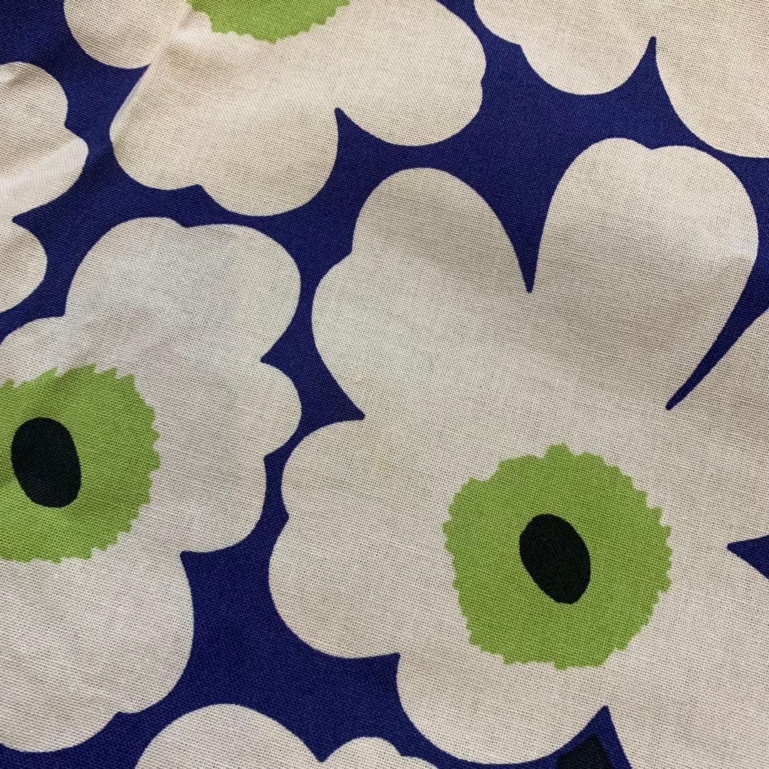 【レア　未使用】marimekko × FINNAIR エプロン　ウニッコ
