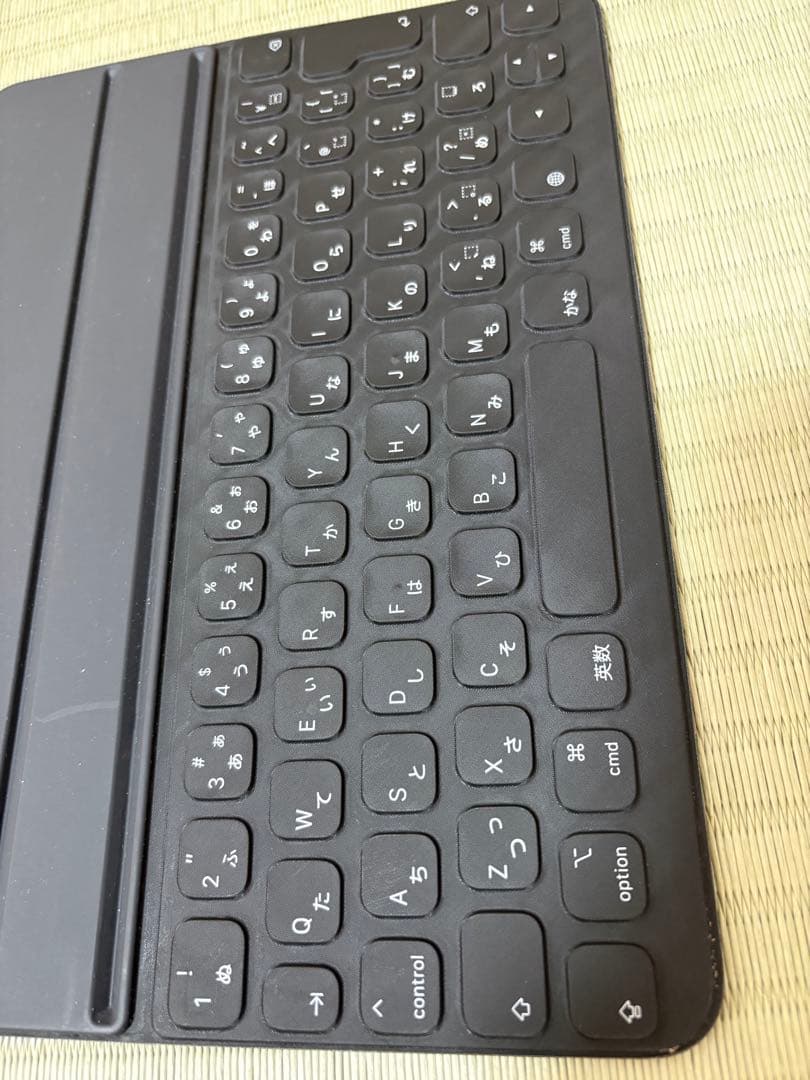 Apple純正iPad用スマートキーボード