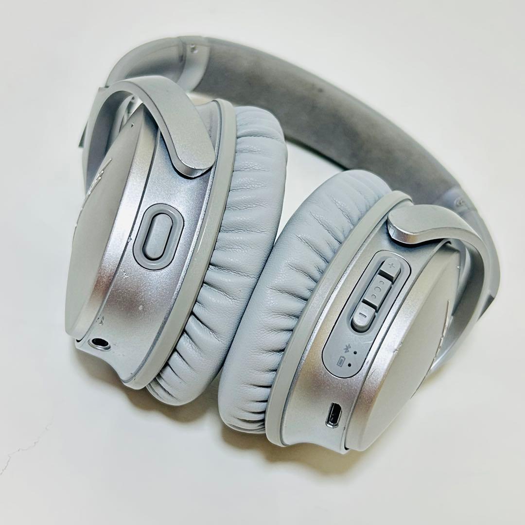 【美品/パッド新品】Bose QuietComfort 35 シルバー 限定色