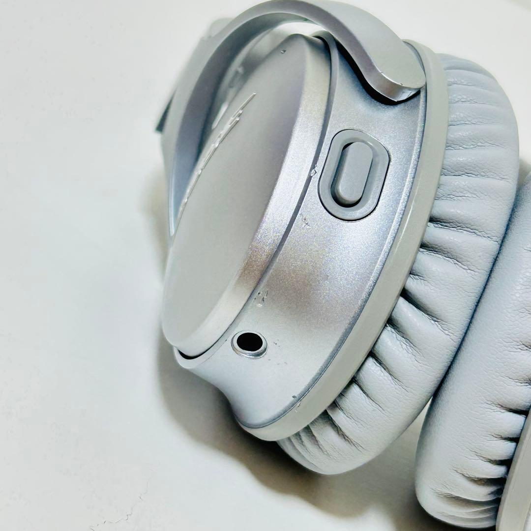 【美品/パッド新品】Bose QuietComfort 35 シルバー 限定色