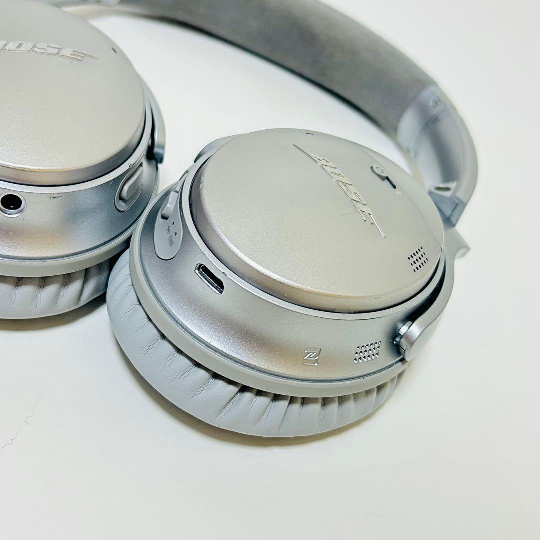 【美品/パッド新品】Bose QuietComfort 35 シルバー 限定色