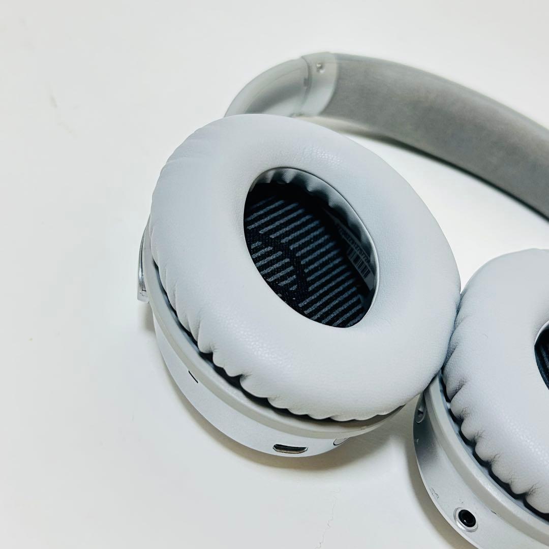 【美品/パッド新品】Bose QuietComfort 35 シルバー 限定色