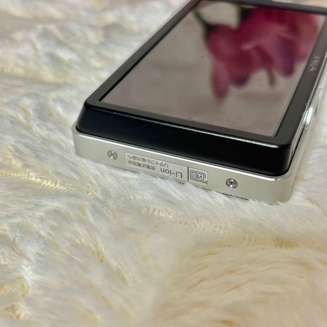 Sony Cyber-Shot DSC-T700 シルバー