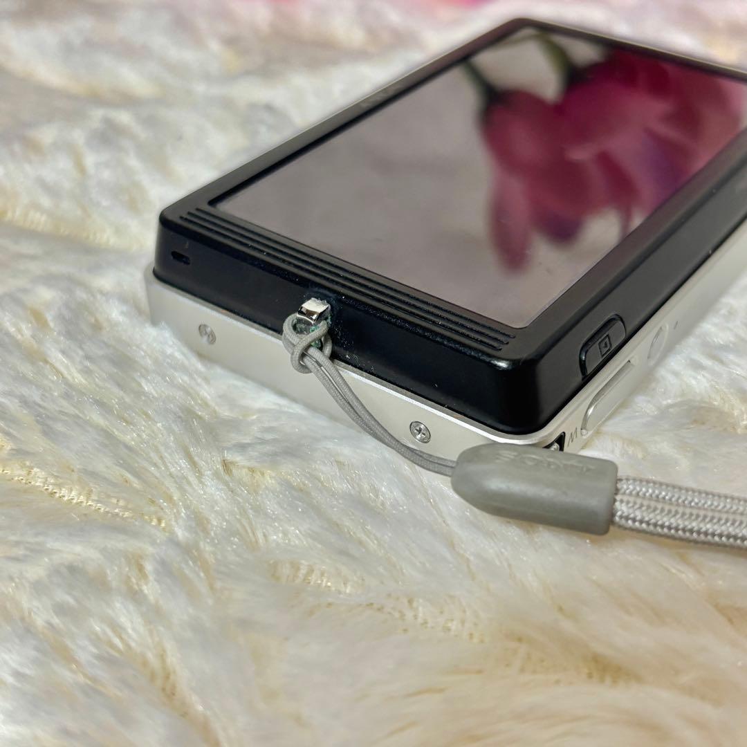 Sony Cyber-Shot DSC-T700 シルバー